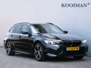 BMW 3 Serie Touring 157pk M-Sport Automaat 318i Trekhaak / 18 Inch / Sporstoelen