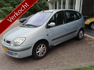 Renault Scénic 1.6-16V Expression Sport Zo Mee! (bj 2002)