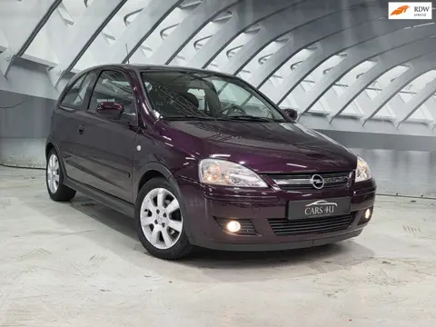 Opel Corsa 1.2-16V Silverline airco