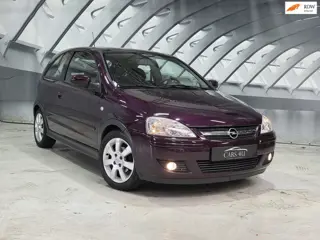 Opel Corsa 1.2-16V Silverline airco