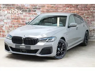 BMW 5-serie Sedan 530e High Executive M Sport Pakket Automaat / Live Cockpit Professional / Trekhaak