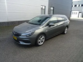 Opel Astra Sports Tourer 1.2 Business Elegance