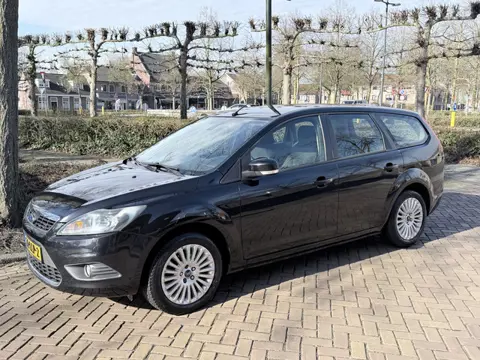Ford FOCUS Wagon 1.6 TDCi Limited (bj 2010)