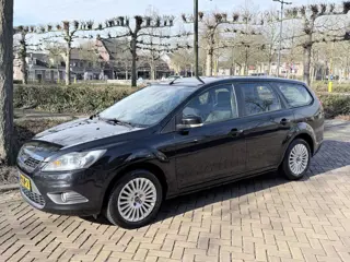 Ford FOCUS Wagon 1.6 TDCi Limited (bj 2010)