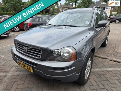 Volvo XC90 3.2 Momentum LEUKE AUTO RIJDT EN SCHAKELT GOED