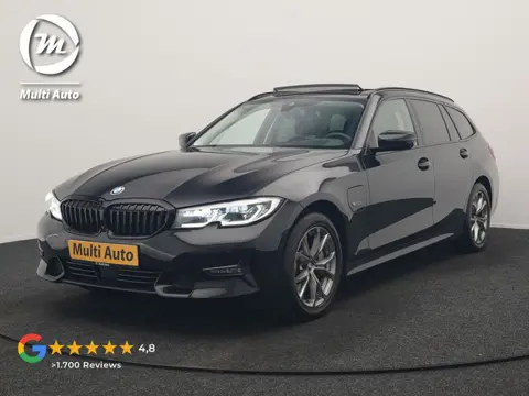 BMW 3 Serie Touring 330e Sportline PHEV 293pk Dealer O.H. | Panodak | Adaptive Cruise | Head Up | La
