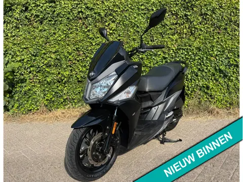 SYM Jet 14 45 km EURO4 Scooter BETAAL met in3
