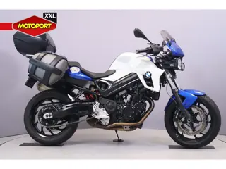 BMW F 800 R (bj 2013)