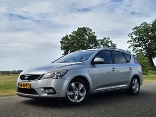 Kia cee'd Sporty Wagon 1.4 CVVT Nav.Pl.Pack (bj 2012)