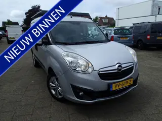Opel Combo 1.6 CDTi L1H1 Sport VOORZIEN VAN AIRCO+IMPERIAAL+TREKHAAK !! VOORZIEN VAN NIEUWE APK