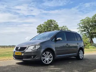 Volkswagen Touran 1.4 TSI Highline (bj 2008)