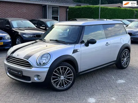 Mini Clubman 1.4 One Pepper|Nieuwe Ketting + Klepseals|Airco|Stoelverwarming|Nette staat..