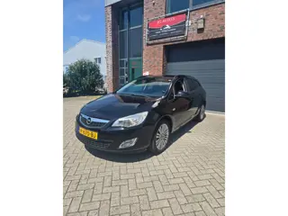 Opel Astra Sports Tourer 1.4 Turbo Edition