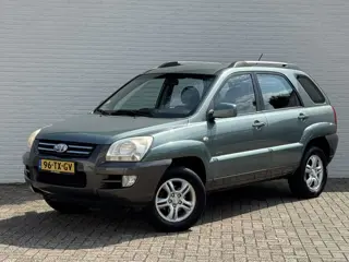 Kia Sportage 2.0 CVVT Comfort 4 WD Clima Cruise PDC Achter Radio/CD speler Trekhhaak