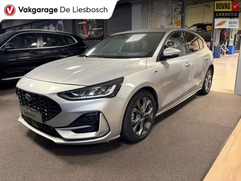 Ford FOCUS 1.0 EcoBoost Hybrid ST Line / automaat / stuur en stoel verwarming / led