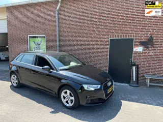 Audi A3 Sportback 1.0 TFSI Airco, PDC, Cruise control