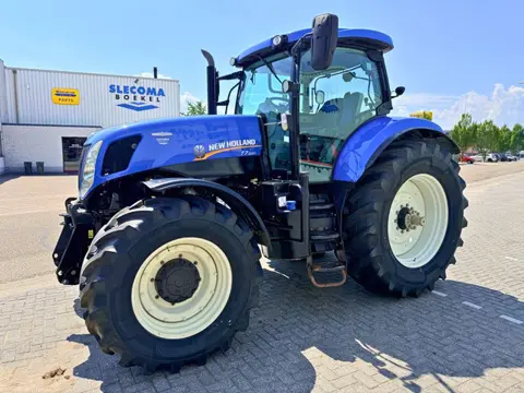 New Holland T7.220 Auto Command