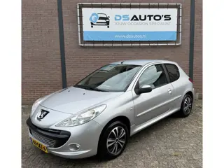 Peugeot 206 + 1.4 XS