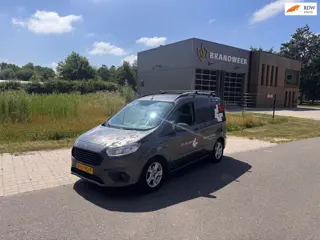 Ford Transit Courier 1.5 TDCI Limited Duratorq S&S Euro6.Clima.Navi