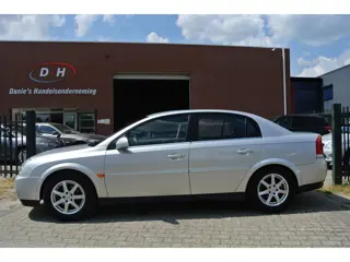 Opel Vectra 1.8-16V Elegance airco apk 21-06-2027 inruil mogelijk nap