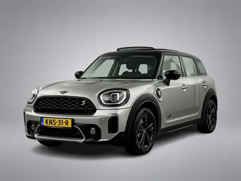 MINI Countryman Cooper S E ALL4 Premium+ Pano-dak/Full Options/Memory/Camera