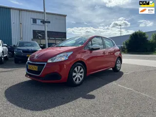 Peugeot 208 1.2 PureTech Like 35.964Km Nap!