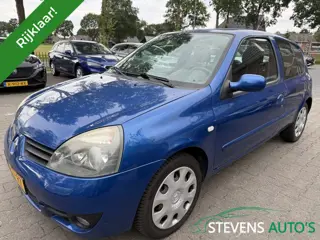 Renault Clio 1.2-16V Campus KOUDE AIRCO / RIJDT GOED / RIJKLAAR