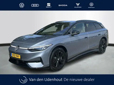 Volkswagen ID.7 Tourer Limited Edition Plus 77 kWh 286pk Trekhaak Panoramadak / Demonstratie auto