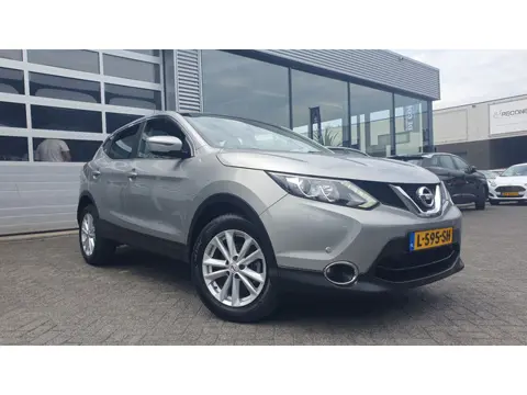 Nissan Qashqai 1.2 Bus Edi AUTOMAAT