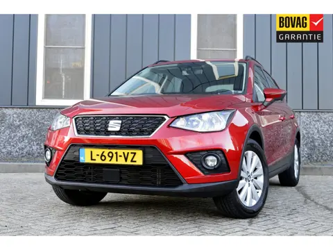 SEAT Arona 1.0 TSI Style Business Intense Rijklaarprijs-Garantie Navigatie Airco Trekhaak Apple carp