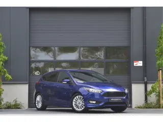 Ford Focus 1.0 ST-Line NAP | Voorruitverwarming | Cruise Control