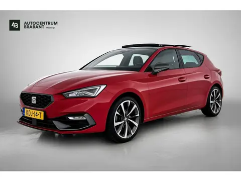 Seat LEON 1.5 TSI FR (Goed OndH, Panorama, Camera, Trekhaak, SfeerV, Elektrische stoelen, Etc)