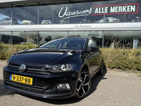 Volkswagen Polo 1.0 TSI Comfortline Airco - Navigatie - Cruise control - Bluetooth - Licht metalen v