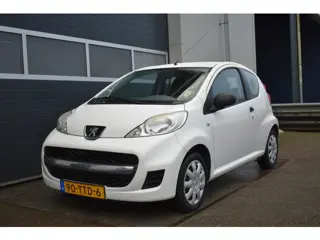 Peugeot 107 1.0-12V XR