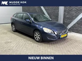 Volvo V60 1.6 DRIVe Kinetic | Navigatie | Parkeersensoren | Cruise Control | City Safety | Bluetooth