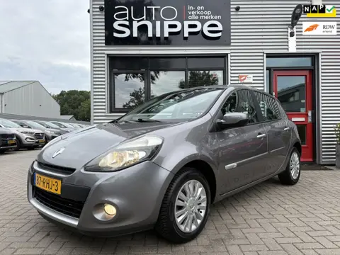 Renault Clio 1.2 Collection -AIRCO-CRUISECONTROL-5 DEURS-1STE EIGENAAR!-RECENT VOORZIEN VAN BEURT EN