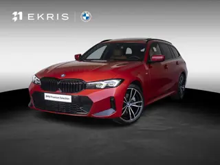 BMW 3 Serie Touring 330e SoH 96% | M Sportpakket | Travel Pack | Panoramadak | Stoelverwarming | Cru