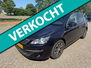 Peugeot 308 1.2 PureTech Style / 1 JAAR APK / NAP / AIRCO / PDC / PANO DAK / BOEKJES / GOED ONDERHOU