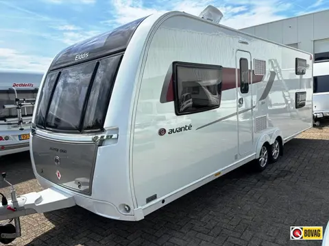 Elddis Avante  868 met stapelbed