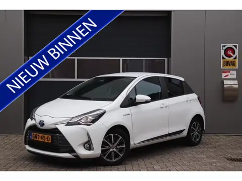 Toyota Yaris 1.5 Hybrid Y20 Automaat, Stoelverwarming, Carplay, Camera