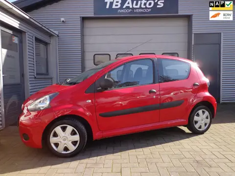 Toyota Aygo 1.0-12V Cool 5-DRS ! AIRCO / 102.706KM !