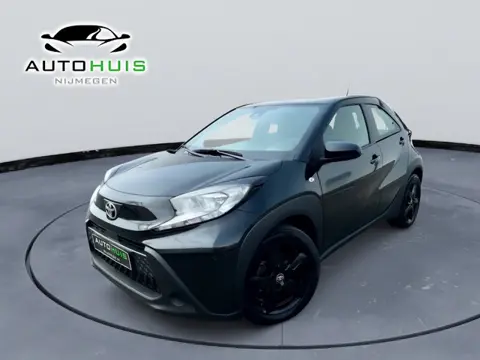 Toyota Aygo X Toyota Aygo X 1.0 VVT-i Dynamic 72 PK –5-deurs Handgeschakeld