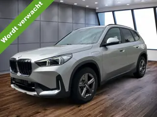 BMW X1 xDrive25e Trekhaak Harman-Kardon Leder Elek Stoelverstoeling LED Carplay DAB Achteruitrijcame