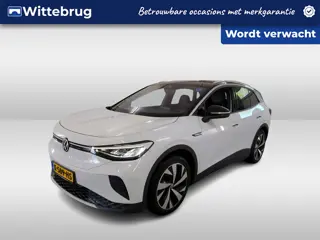 Volkswagen ID.4 First 77 kWh / Navigatie / Camera / Stoelverwarming / Clima / LED / 20"LM velgen TRA
