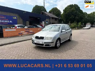 Skoda Fabia 1.4-16V Elegance Airco NIEUWE APK!