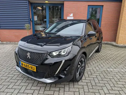 PEUGEOT 2008 1.2 PT B.L. ALLURE, BTW-auto, Trekhaak, Laneassist, carplay, Cruise