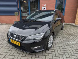 SEAT LEON ST 1.6 TDI Eco L. Sport, Trekhaak, PDC v+a, Airco, Navi, 