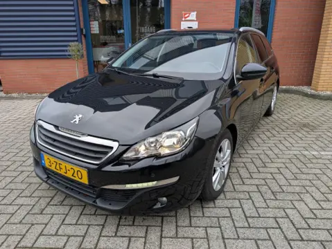 PEUGEOT 308 1.6 BLUEHDI BL. PR, Trekhaak, PDC, Camera, Pano, Cruise, Navi