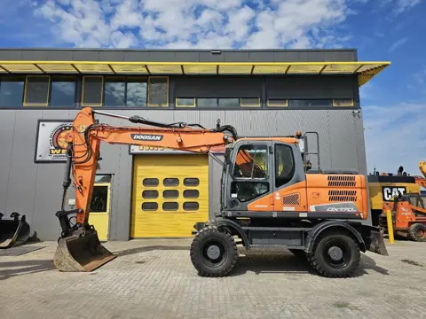 Doosan DX170W-5 WE1755