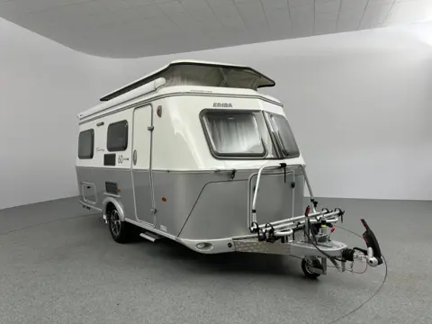Eriba Touring Troll 542 GT 60 Edition Cassetteluifel Mover